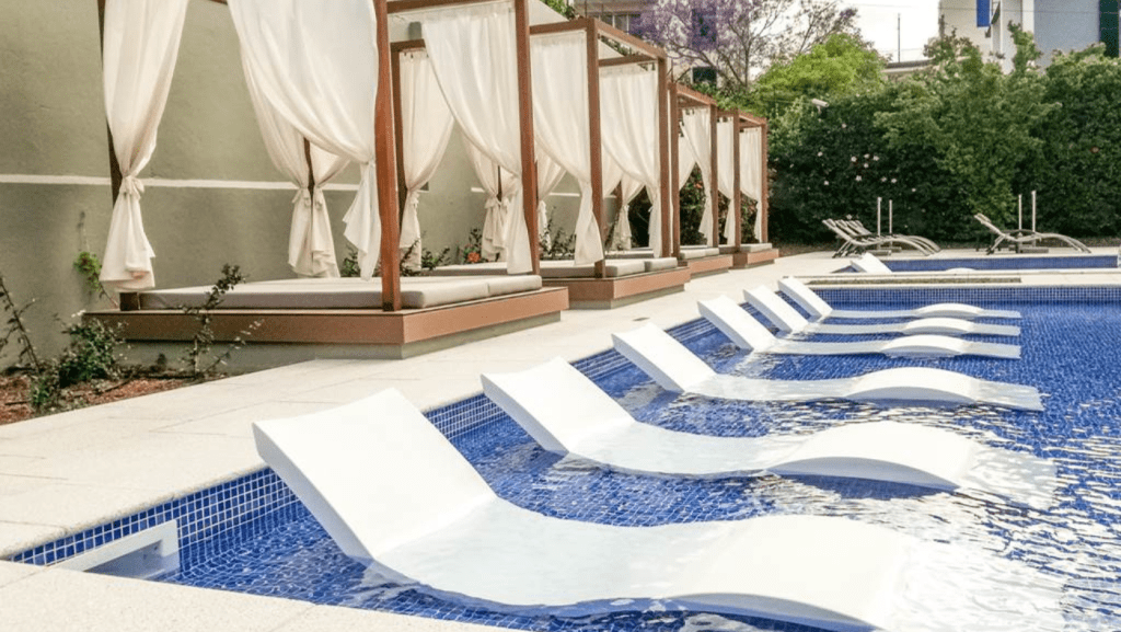 Hotel Girassol Adult Swimming Pool